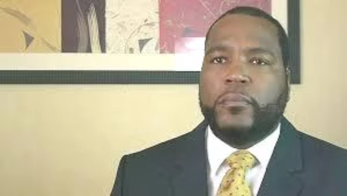 Dr Umar Johnson